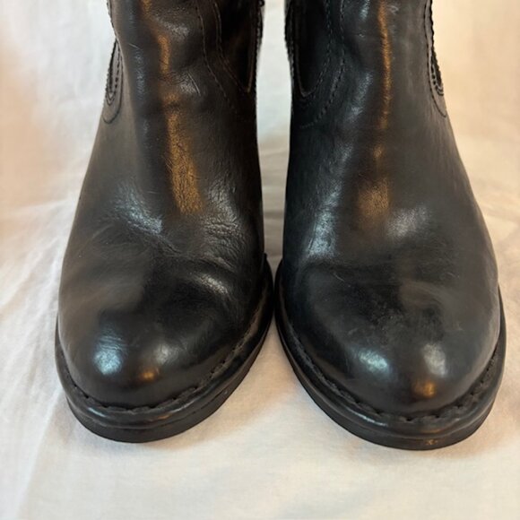 Frye "Lara Short Slouch" Heeled Ankle Bootie, Black, Size 7 .5M - Picture 6 of 15